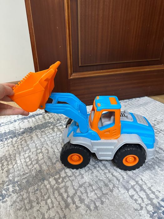 Машина бульдозер для мальчиков