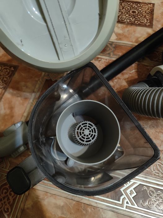 Пылесос для дома