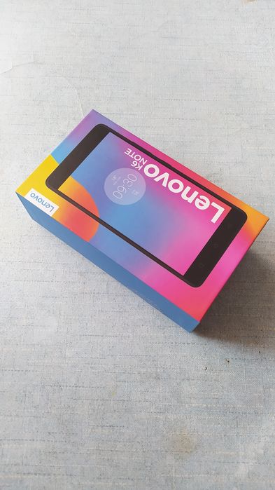 Продам  телефон.