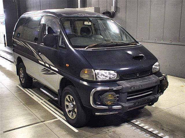 Mitsubishi Delica 1996 года
