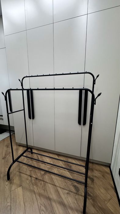 Напольная вешалка рейл