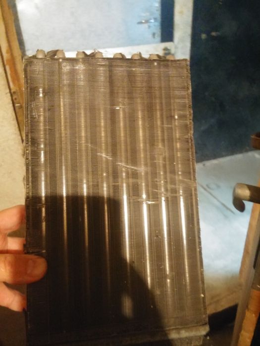 Nissan Primera P12, Peugeot 405, Лада - Жигула