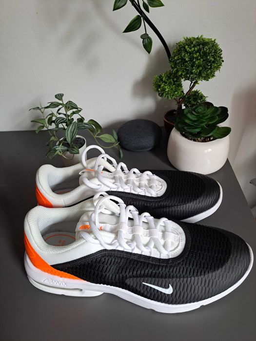 Nike AIR MAX Advantage 3