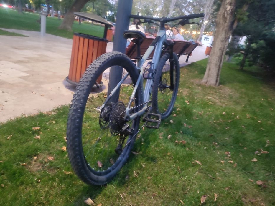 Bicicleta Cube Attentions vând/ schimb