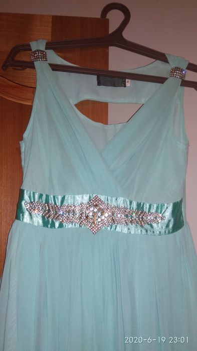 Продам платье в идеальном состоянии