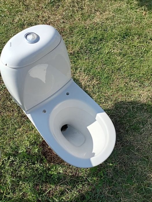 Продам унитаз б/у