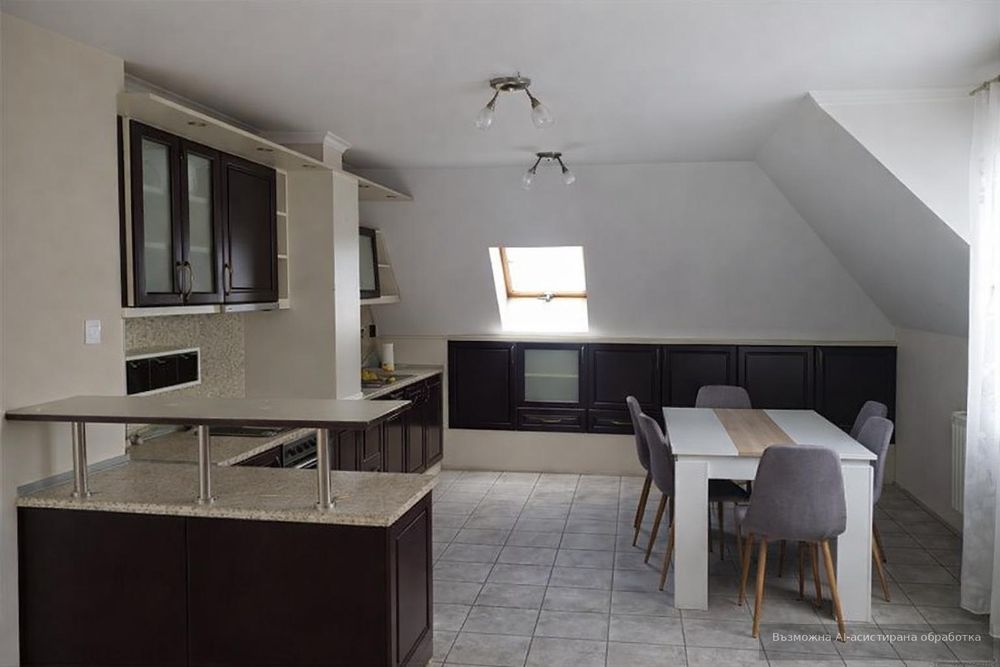 Тристаен, под наем, Център-Исул