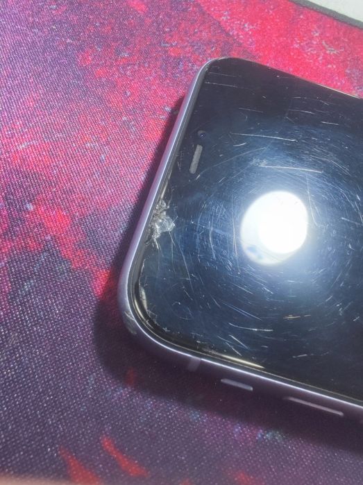 iphone 11 64 гб 70 акб
