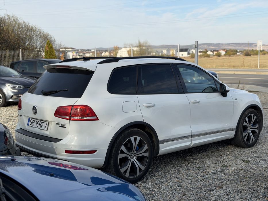 VOLKSWAGEN Touareg 2012 — imagine 4