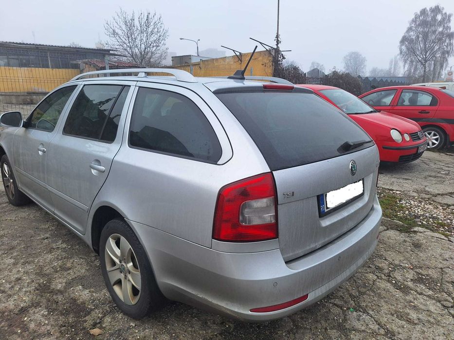 SKODA Octavia 2012 — imagine 2