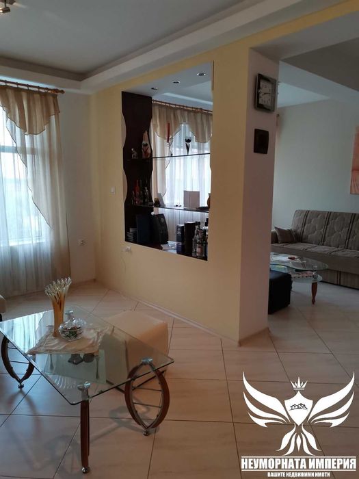 Продава се Многостаен апартамент в Асеновград - 207 кв.м за 382 €/кв.м - Снимка #2