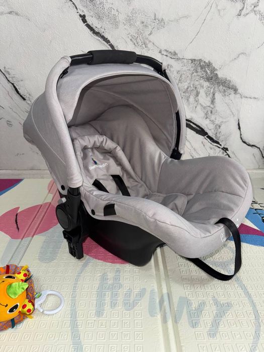 Автокресло переноска