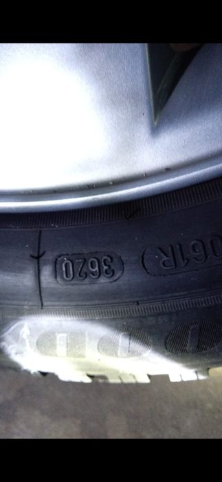 Roți și anvelope iarnă 205/55R16