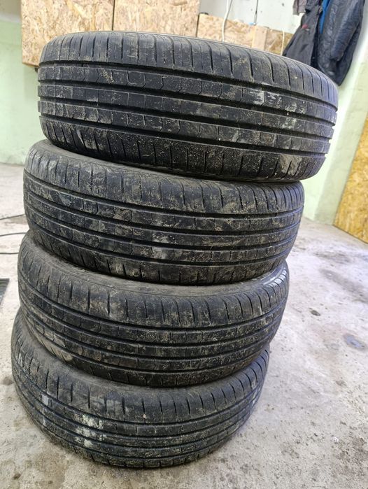 Авто шина 4 шт бу