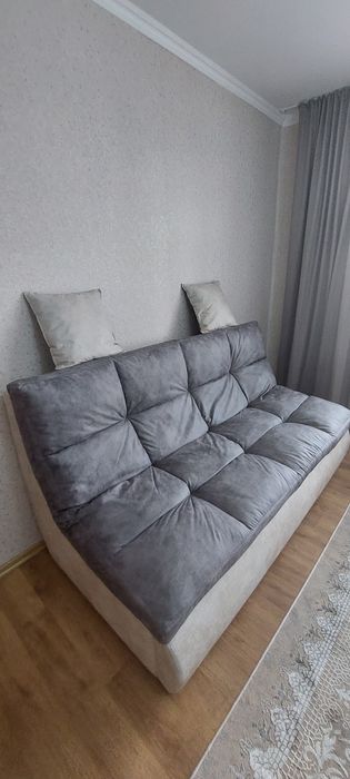 Продаю диван в идеальном состоянии срочно