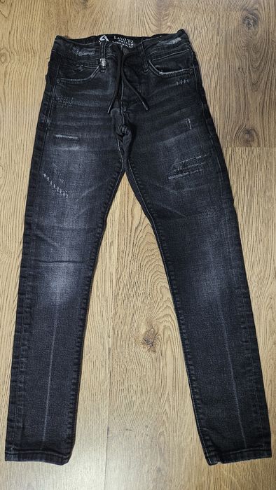 Детски дънки за момче