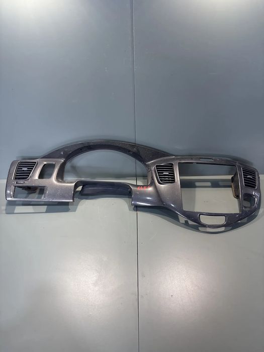 Consola centrala Mazda MPV 2002 2.0 MT (122 hp)