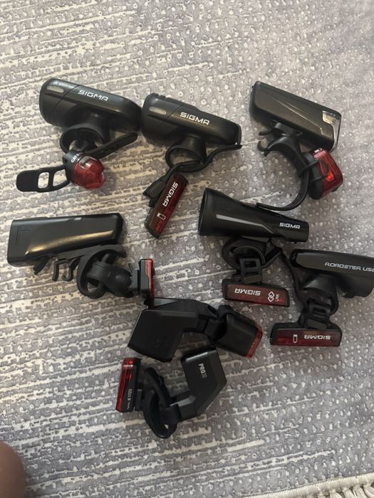 Faruri bicicleta pe baterii reancarcabile