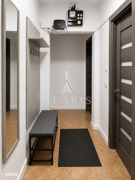 Apartament cu 3 camere, semidecomandat, zona Dacia