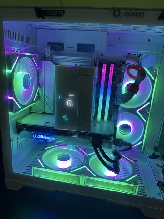 Desktop Gaming Ryzen 5 9600X RTX 4070 SUPER 12GB