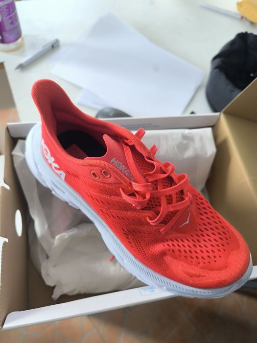 HOKA( adidași)încălțări sport
