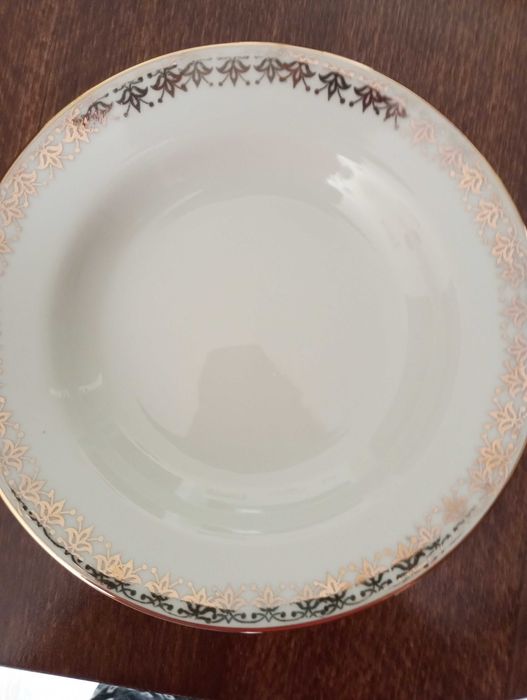 Домашни потреби чинии два вида