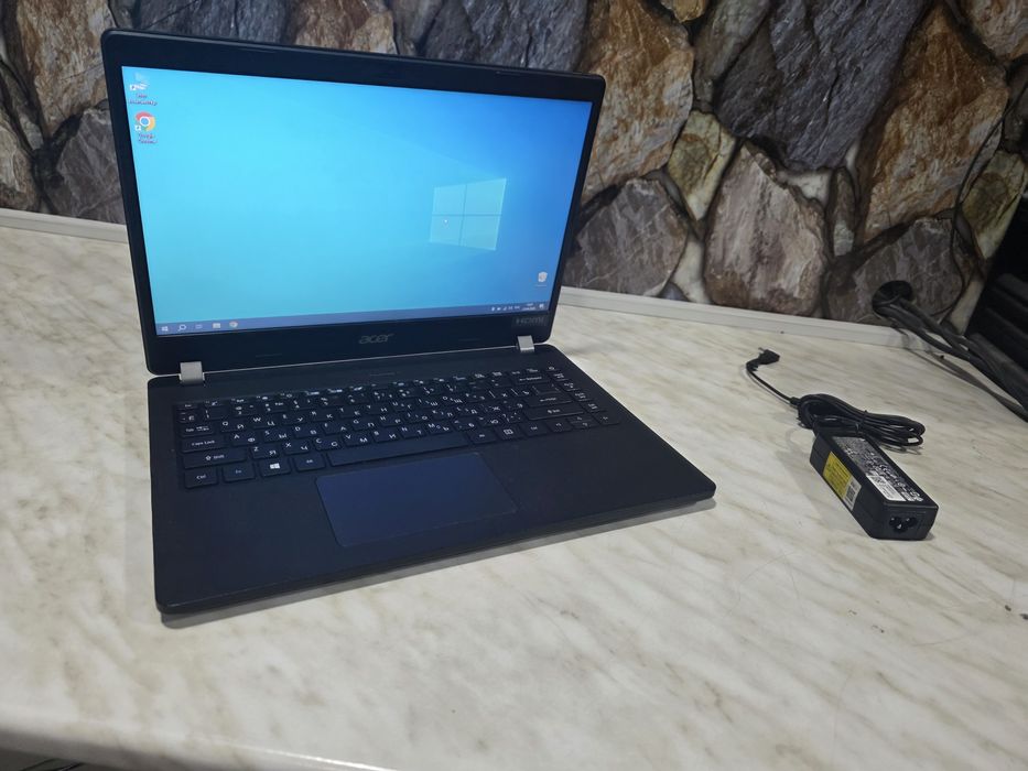 Ноутбук Acer Travel mate P