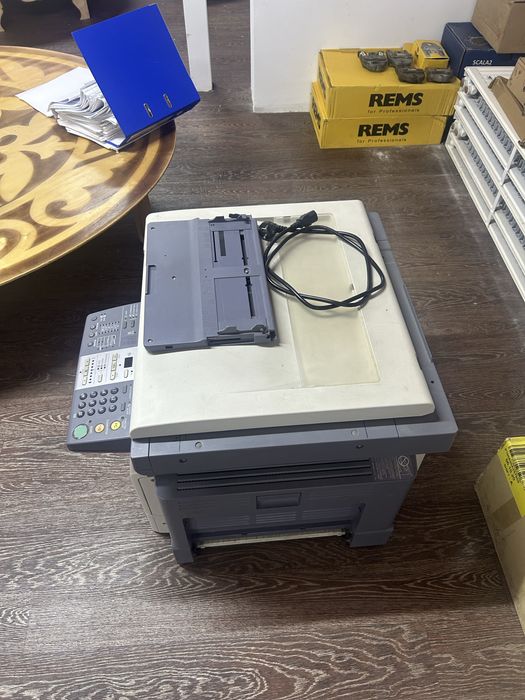 продается принтер