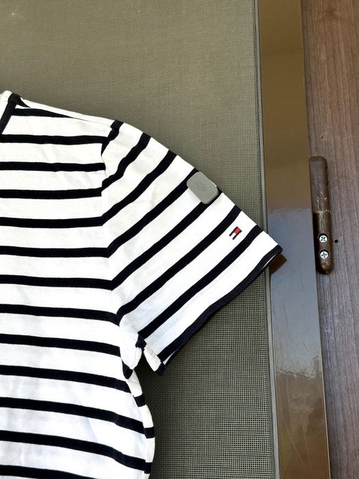 Дамска тениска Tommy Hilfiger - размер L, Отлично състояние