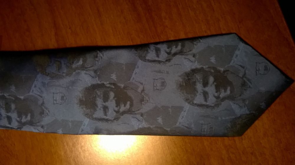 Стоичков тениска антикварна, връзка, шапка от период в Япония