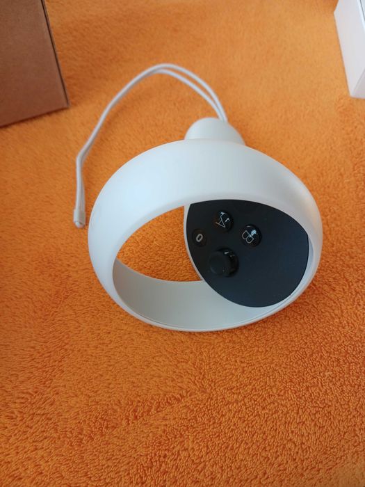Oculus Quest 2 64GB – като нов, използван 4 пъти, пълен комплект
