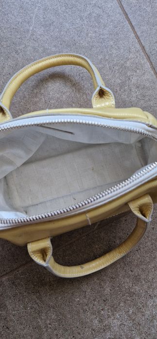 Жълта чанта Furla