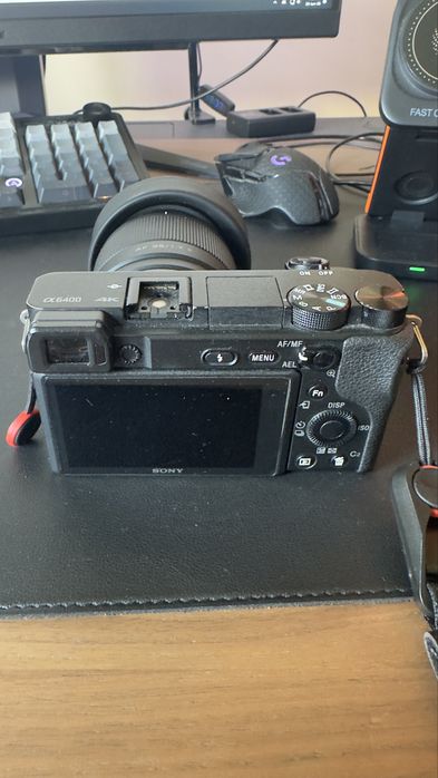 Sony a6400 cu cadre putine 11231