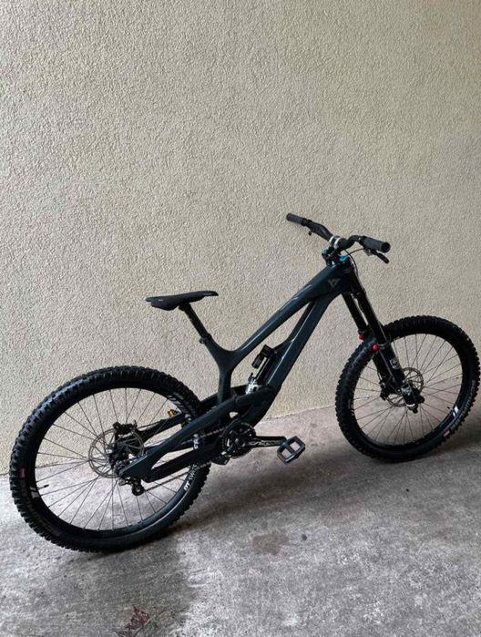 YT Tues Pro 2019