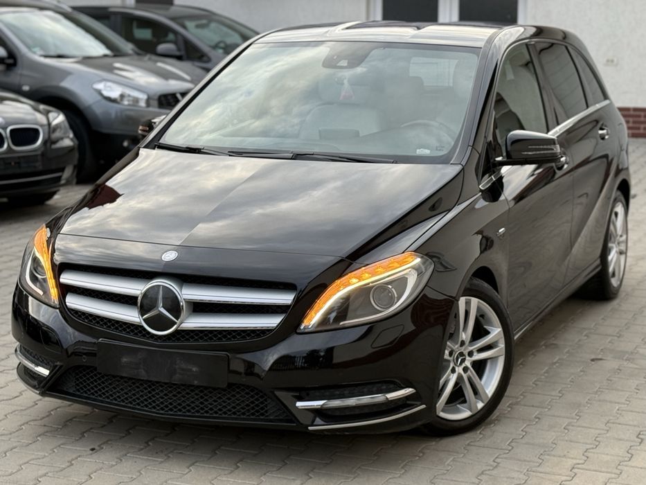 Vand Mercedes B-class An 2012 Motor 1.8 Diesel