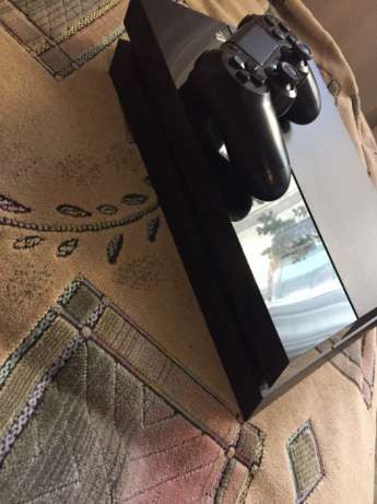 Игровая консоль Сони ps4 приставка