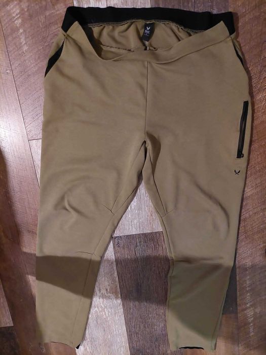 Vand pantaloni (Nike,Adidas, etc) pt.sport/sală originali!