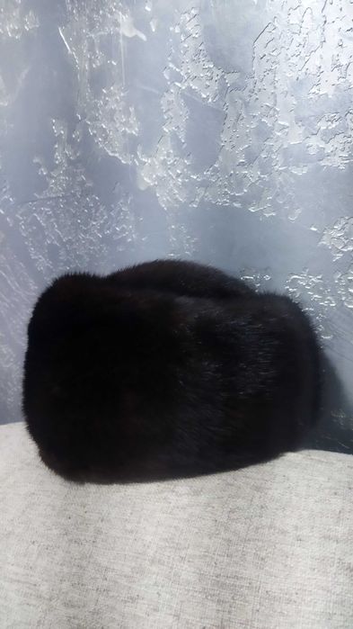 Шапку норковую женскую