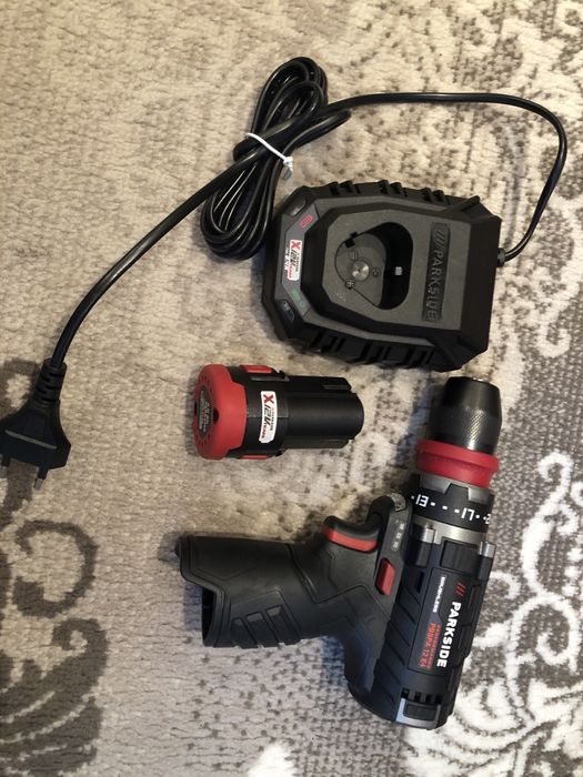 Masina de insurubat si gaurit