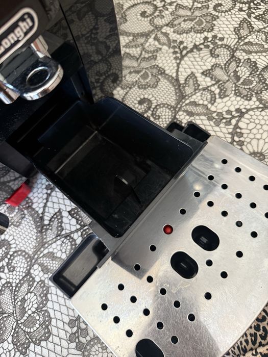 Expresor de cafea DeLonghi Magnifica S