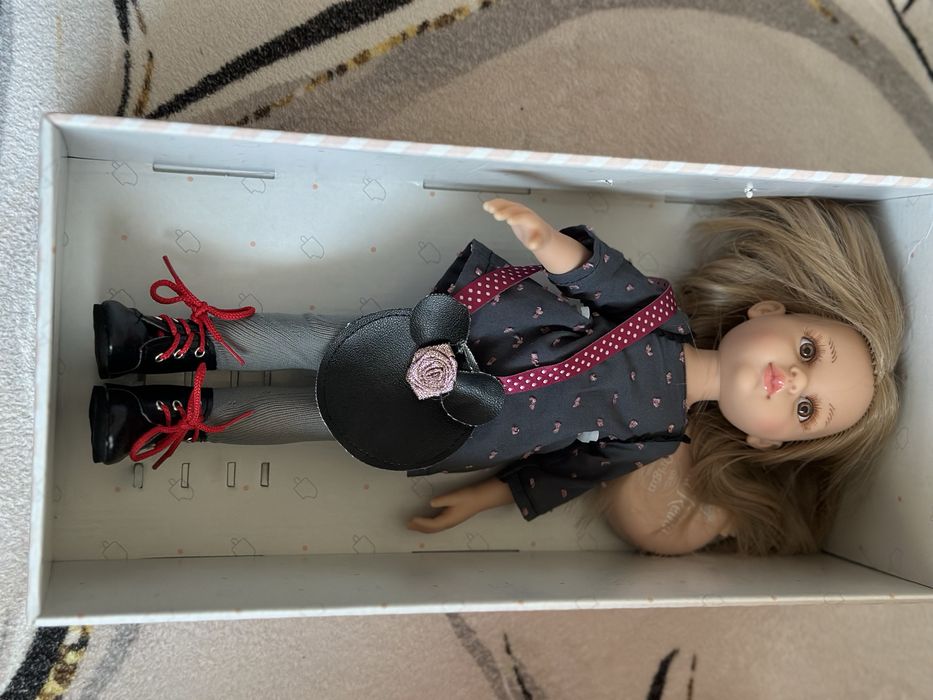 Чисто нова кукла Paola Reina