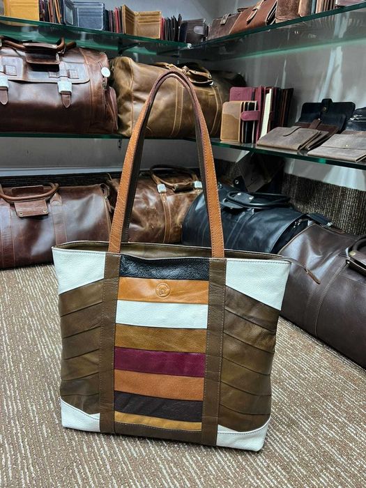 Стильная кожаная сумочка