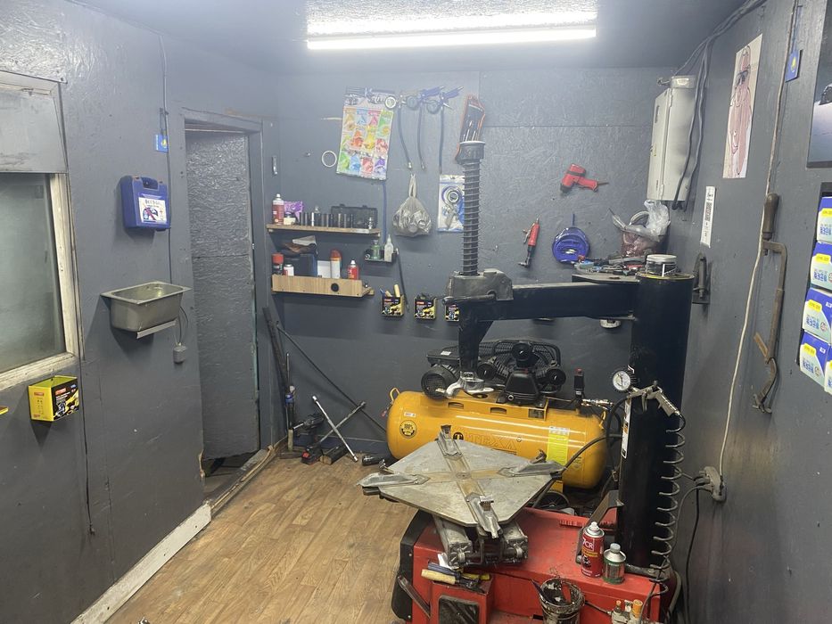 Продам шиномантаж срочно