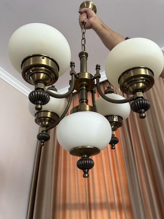 Vand candelabru clasic