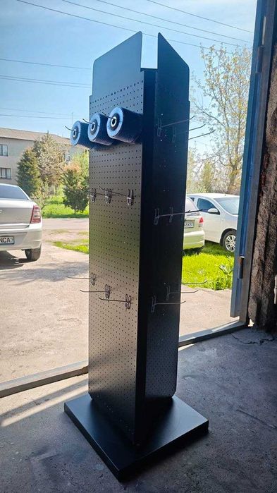 Трехгранный поворотный торговый стенд | METALCRAFT