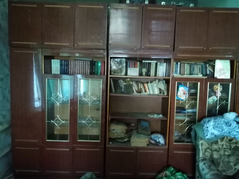 Отдам бесплатно мебель. Самовывоз.