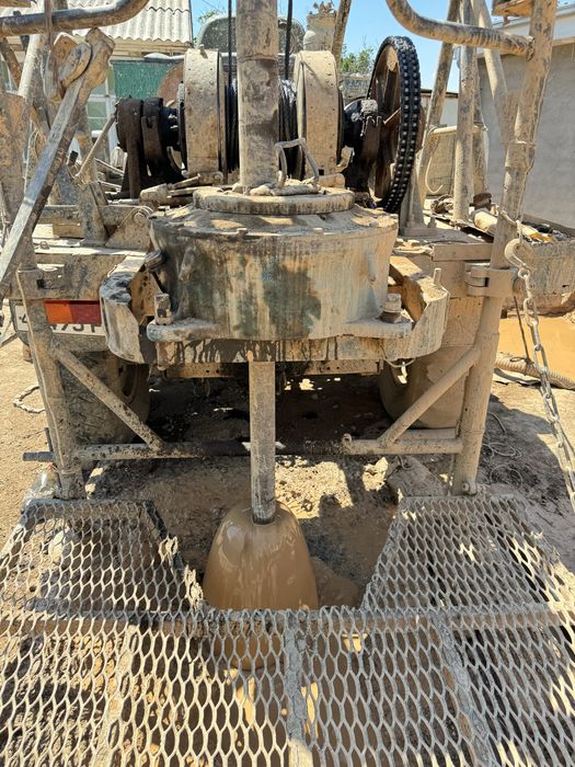 Suv chiqarib beramiz (  бурение скважин на воду)