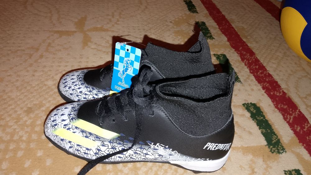 Сарканожки предатор шитки подарок