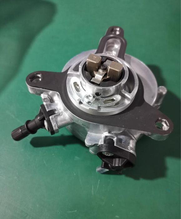 Вакуумный насос тормоза Onix Оникс