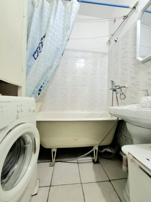 2 ком кв Центр Саяхат 2/5